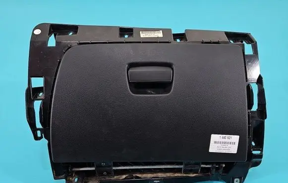 BMW X1 E84 Glove box 2991313 IMPRK1440921