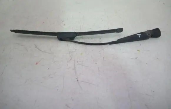 Ford Galaxy Rear wiper blade arm