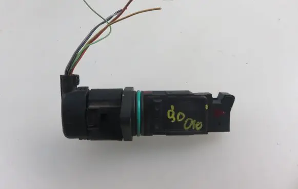 Audi Q7 4L Mass air flow meter F00C2G2047