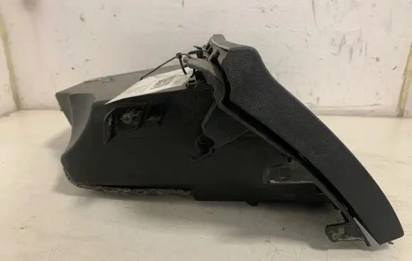 Peugeot 308 Glove box