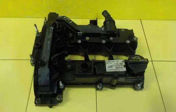 Ford Focus Rocker cam cover C1BG6007BF 14SP3
