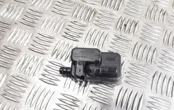 Citroen C4 I Fuel filter 9305108C