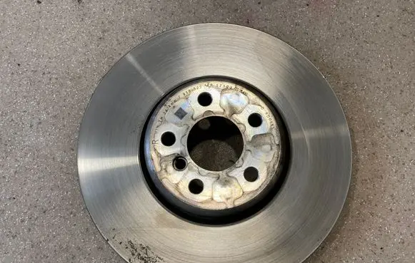 BMW 4 G22 G23 G24 G26 Front brake disc 7915322
