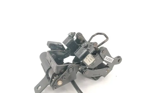 Opel Astra H Tailgate/trunk/boot lock/catch/latch 13197820