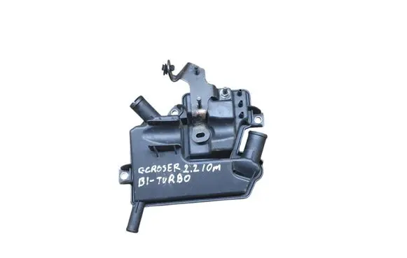 Citroen C-Crosser Oil breather separator 9653275280