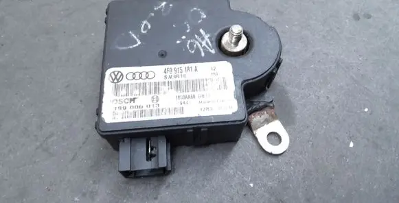 Audi A6 S6 C6 4F Power management control unit 4F0915181A 0199000013