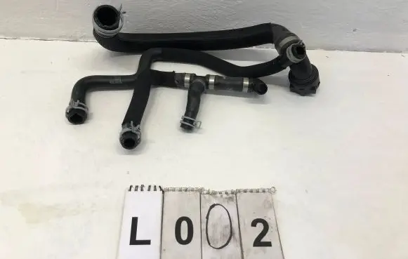 Volvo V60 Engine coolant pipe/hose 31657169