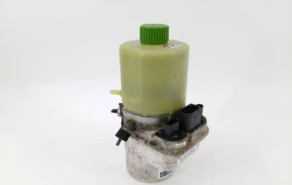 Volkswagen Polo V 6R Power steering pump 6R0423156A