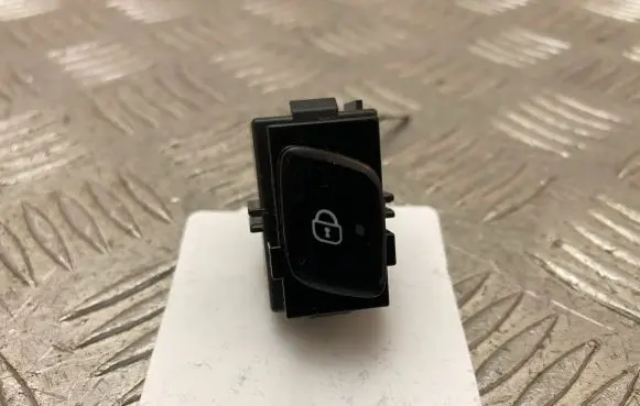 Volvo XC90 Central locking switch button 31412152