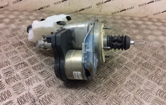 Nissan Juke II F16 Master brake cylinder 460076pa0d