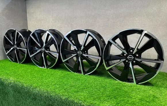 Nissan Qashqai J12 R19 alloy rim 