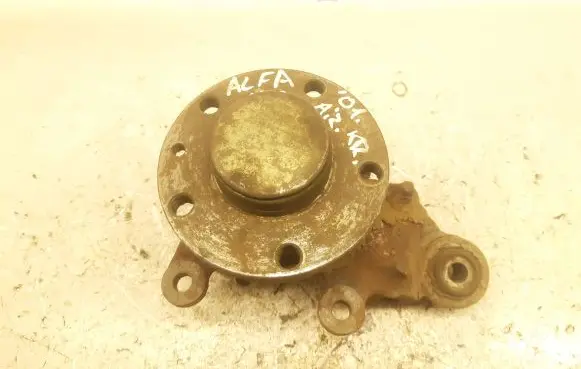Alfa Romeo 156 Rear wheel hub spindle/knuckle 