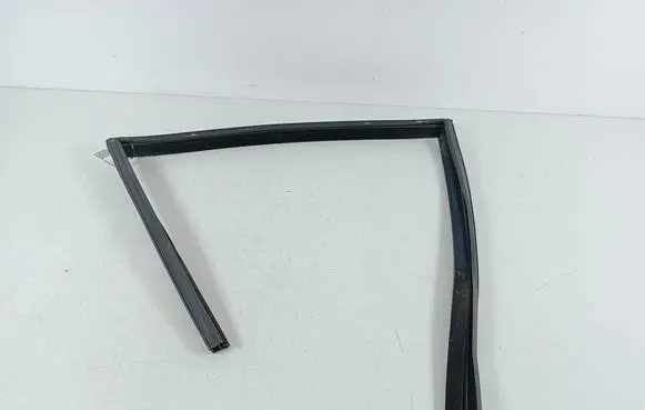 Other rear door trim element