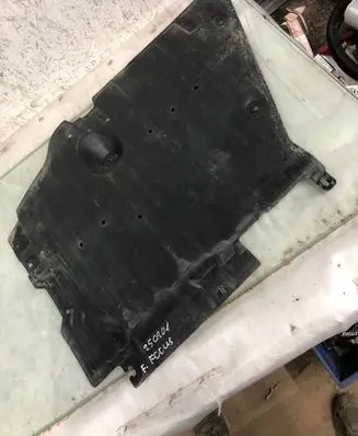 Ford Focus Fuel tank bottom protection Jx6b9d183a Jx6b9d183