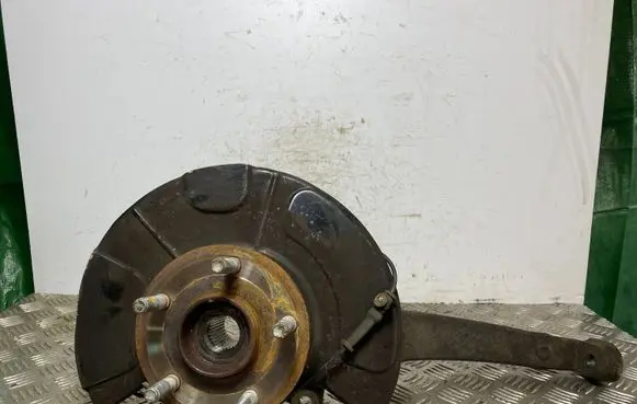 Jeep Grand Cherokee Front wheel hub