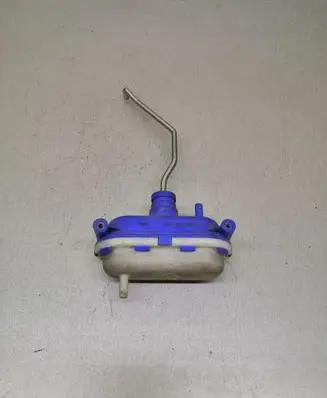 Audi 80 90 S2 B4 Central locking vacuum pump 4A9862153