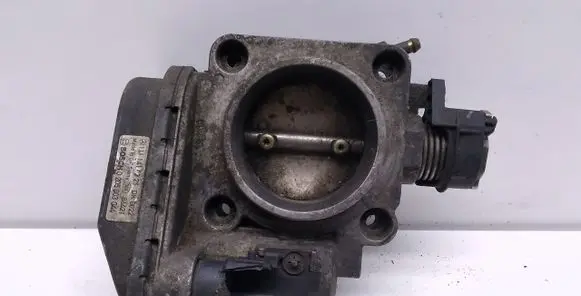 Mercedes-Benz SLK R170 Throttle valve 1111410025 0205003044 86421