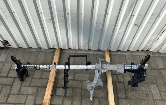 Mercedes-Benz E W213 Dashboard cross member/frame bar A2136800155