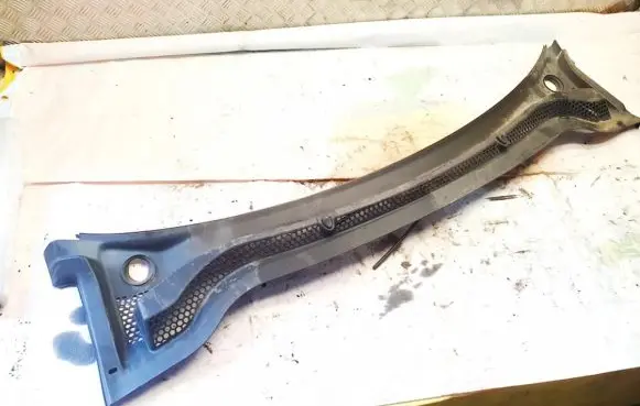 Peugeot RCZ Wiper trim 644798308
