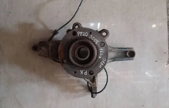 Peugeot 3008 I Front wheel hub