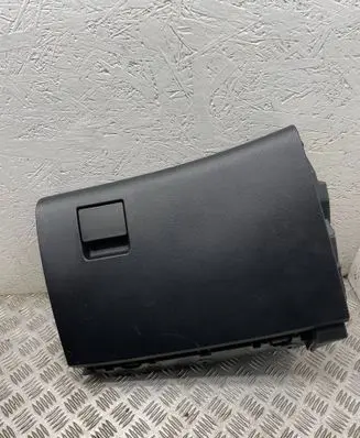 Opel Insignia A Glove box 22846822