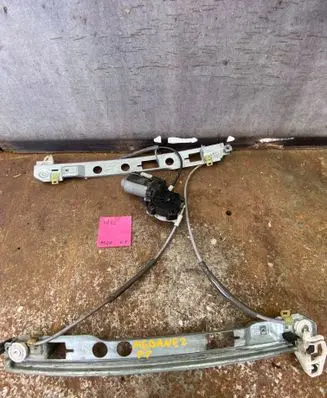 Renault Megane II Front door window regulator with motor 128000472