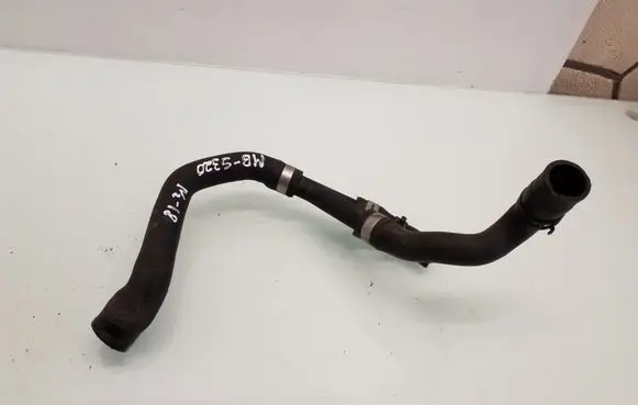Mercedes-Benz S W220 Engine coolant pipe/hose A2205012482