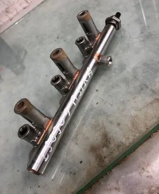 Opel Astra L Fuel main line pipe 9811353880