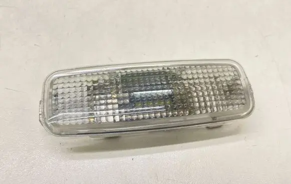 Audi A6 S6 C6 4F Other interior light 4D0947105A