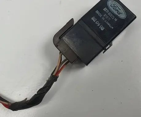 Ford Ranger Fuel pump relay E97F-6C625-AA