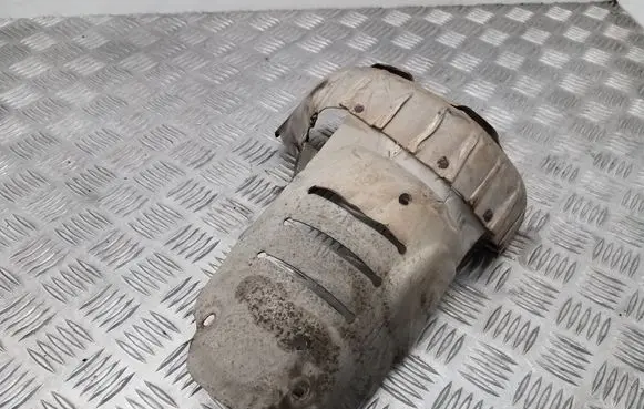 Volkswagen Fox Heat shield in engine bay 03D253041H