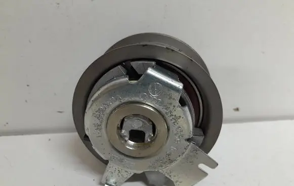 Audi A3 S3 8P Generator/alternator belt tensioner 03G109243