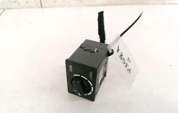 Volvo S40, V40 On-board computer control switch 30854647 7549097W14