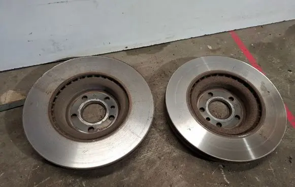Volvo V60 Front brake disc