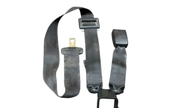 Nissan Terrano Rear seatbelt buckle 888637F620 88863 7F620