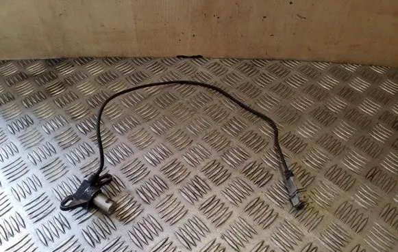 Audi A6 S6 C4 4A Crankshaft position sensor 078905381A 078905389C