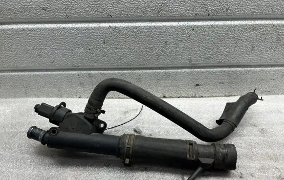 Volkswagen Polo Engine coolant pipe/hose 6Q0121086S