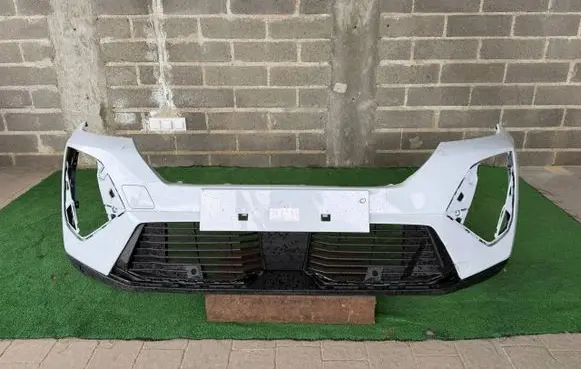 Peugeot 2008 II Front bumper