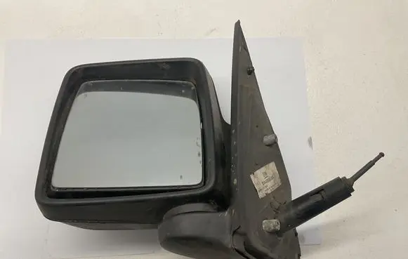 Front door electric wing mirror