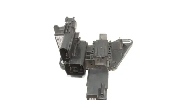 BMW 4 F32 F33 Voltage converter/converter module 9356158