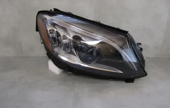 Mercedes-Benz C W205 Headlight/headlamp