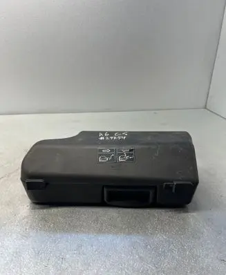 Audi A6 S6 C5 4B Tool set 4Z7012113