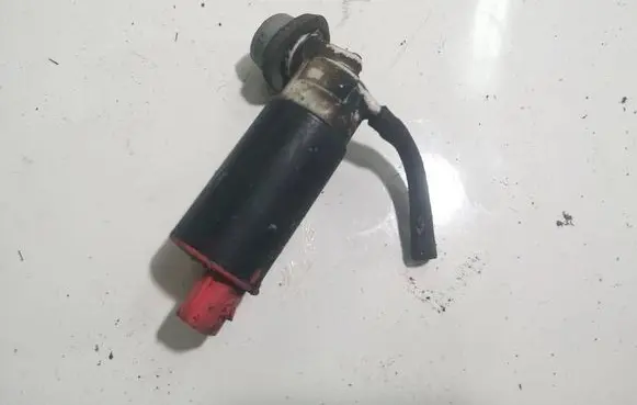 Toyota Corolla Verso AR10 Windscreen/windshield washer pump 
