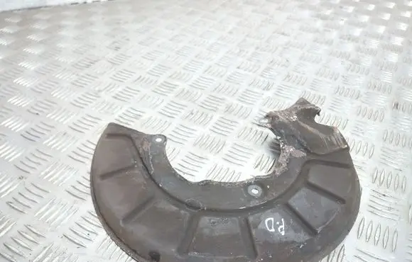 Volkswagen PASSAT B7 Front brake disc dust cover plate 