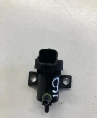Peugeot 3008 I Vacuum valve 9665558580
