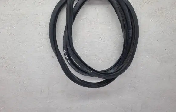 Audi A4 S4 B8 8K Rubber seal front door (on door) 8K0831721E