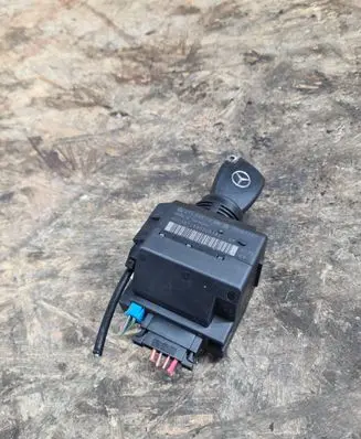 Mercedes-Benz E W211 Ignition lock 2115451008 33002207 4003572890206182