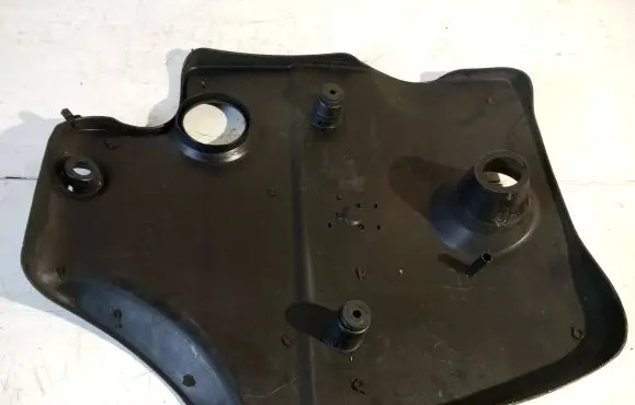 Skoda Octavia Mk1 (1U) Engine cover (trim) 038103935A