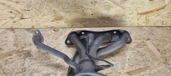Toyota Auris E180 Exhaust manifold 1714137150