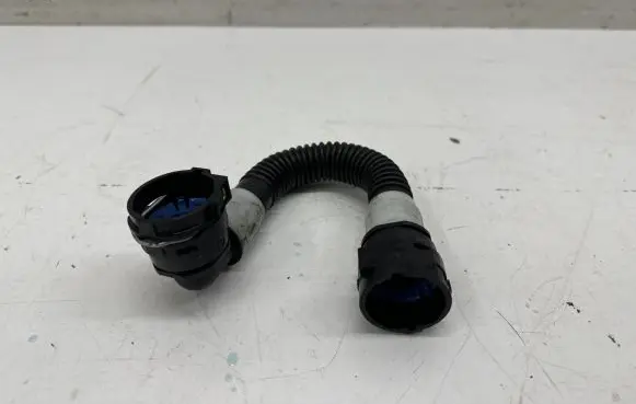 Tesla Model 3 Electric car engine cooling hoses/pipes 16315970013